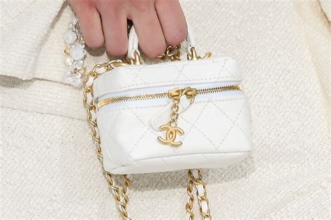 chanel quilted vanity bag|chanel vanity bag 2020.